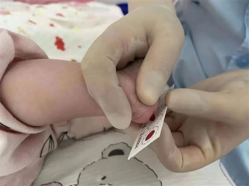 妇幼专家谈新生儿一定要采的足底血