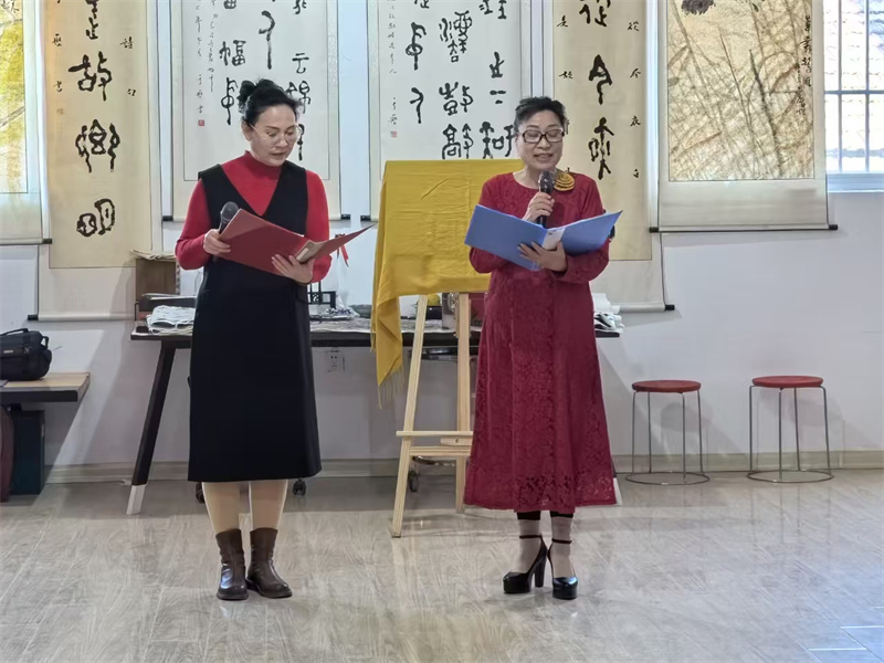 孙培棠文学作品朗诵会在徐州知书轩艺术馆举行