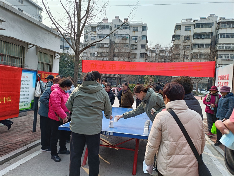 狮南社区退役军人服务站开展“女神节”——游戏狂欢，邻里情暖活动