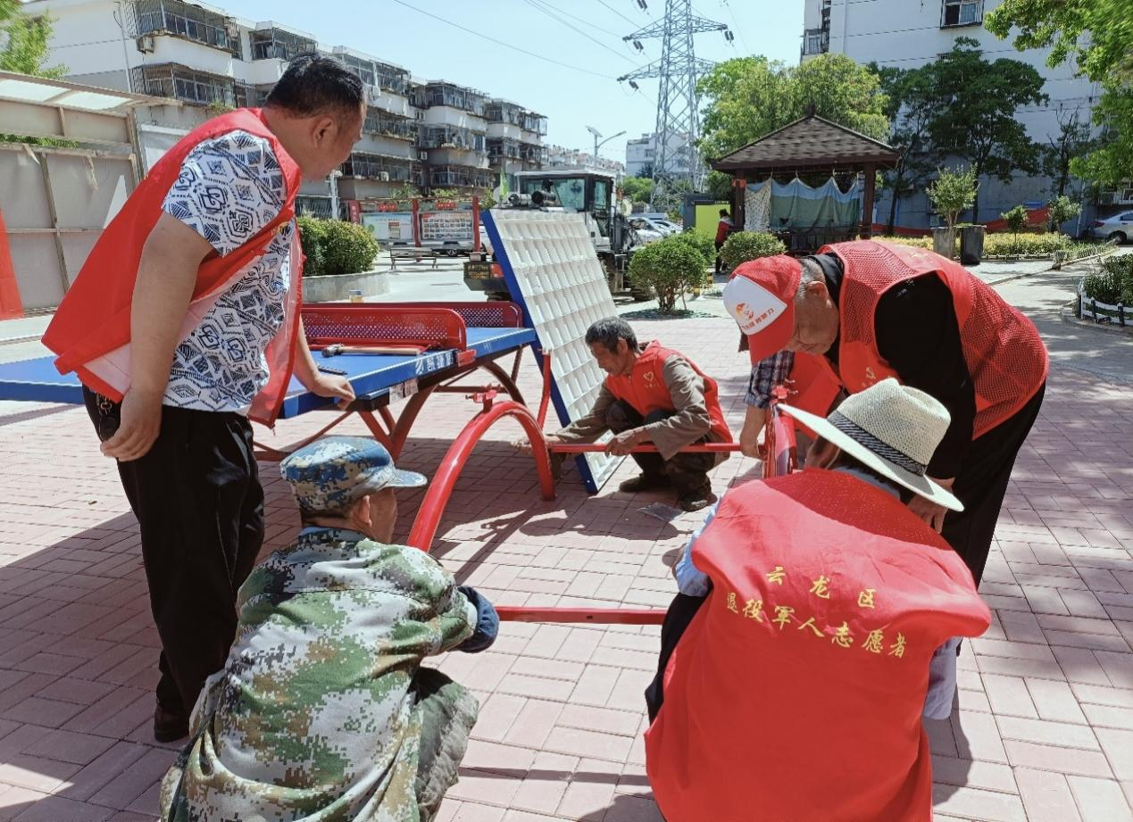 匿名善举暖人心  党员精神展风采